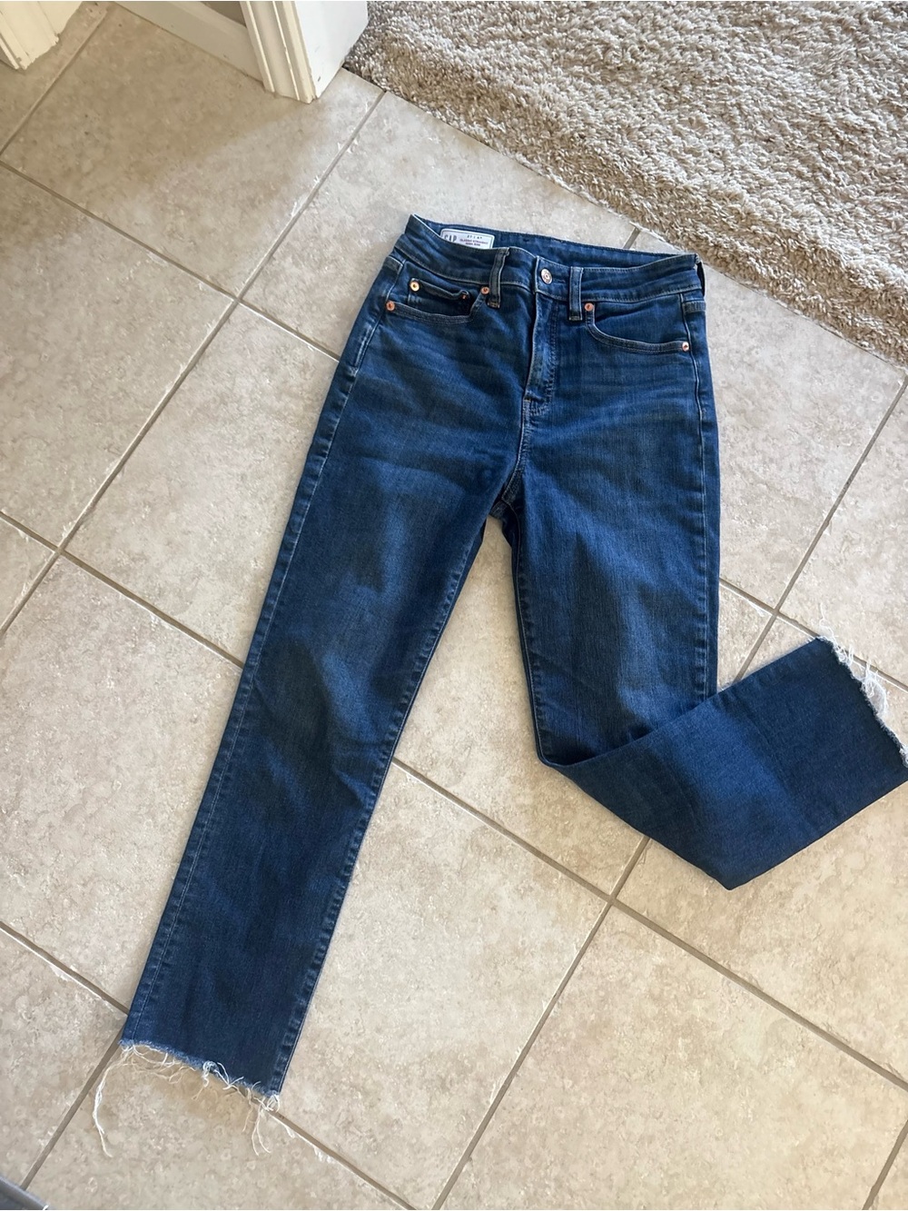 Dark Blue Women's Straight-Leg Jeans Gap raw edge 27